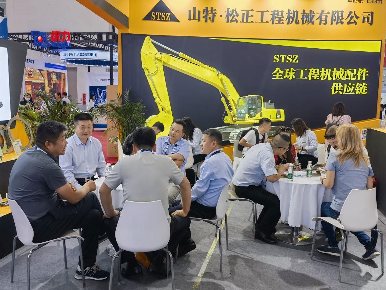 山特松正亮相BICES 2023 ▏第十六屆中國(北京)國際工程機械展